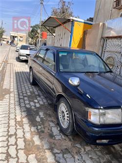 تۆیۆتا کراون